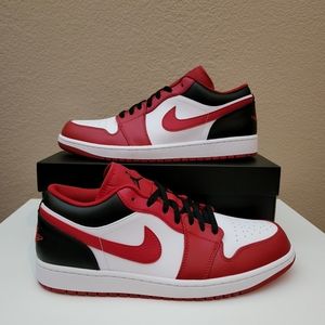Nike Air Jordan 1 Low Bulls Reverse Black Toe Mens Sizes Available New In Box